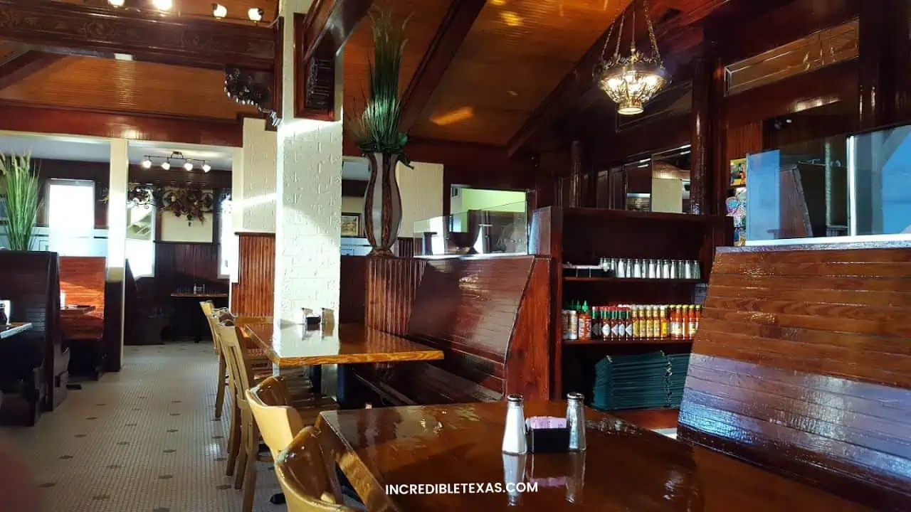 Miller’s Seawall Grill Galveston